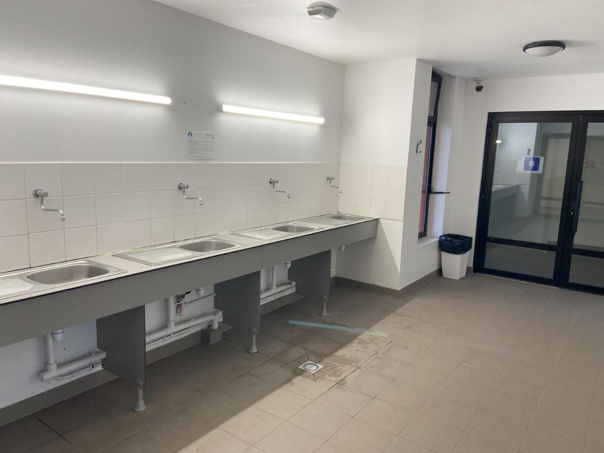 Location Un Petit Voilier Hotel La Rochelle  Bagian luar foto